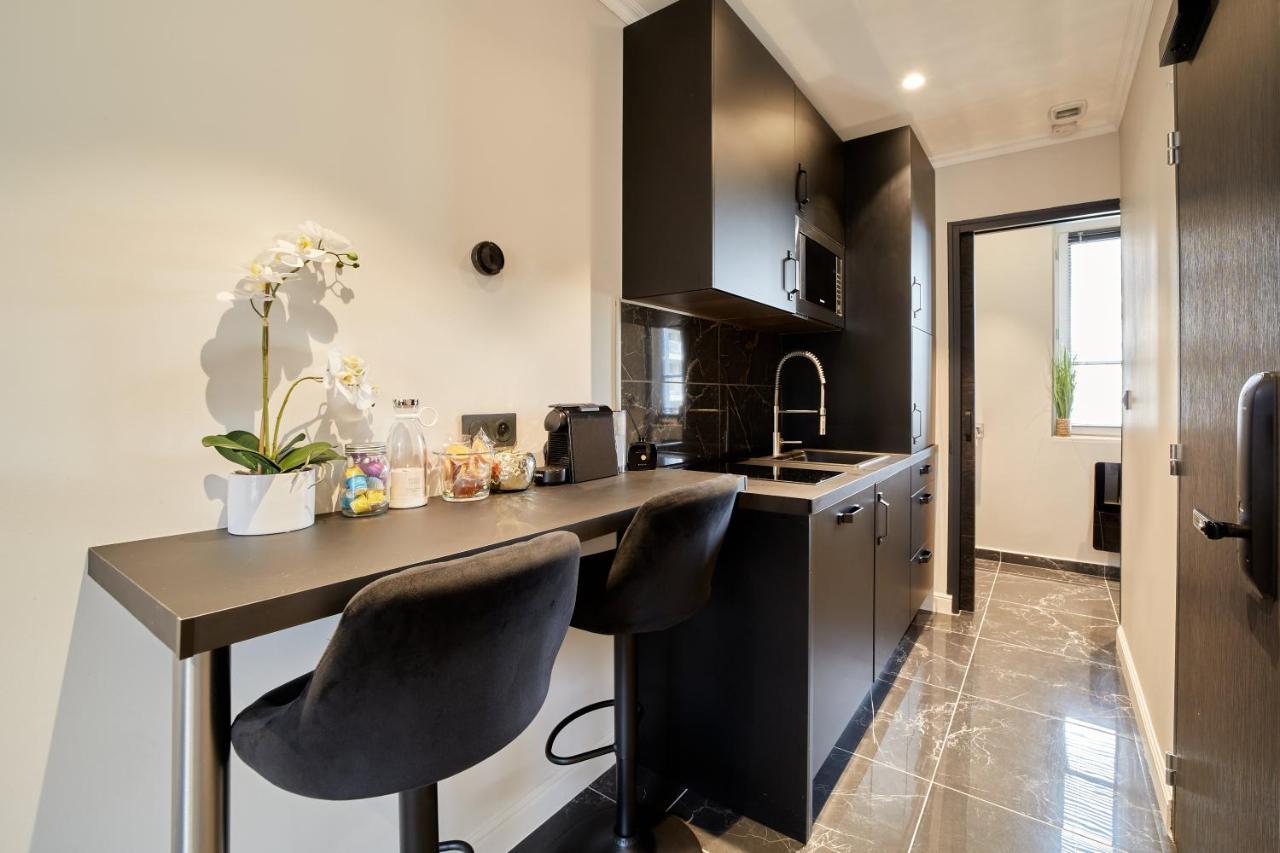 Les Perles Amienoises✩black Pearl☆hyper Centre☆ * Amiens